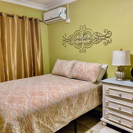 Bella Vista Villa Kingston Bagian luar foto