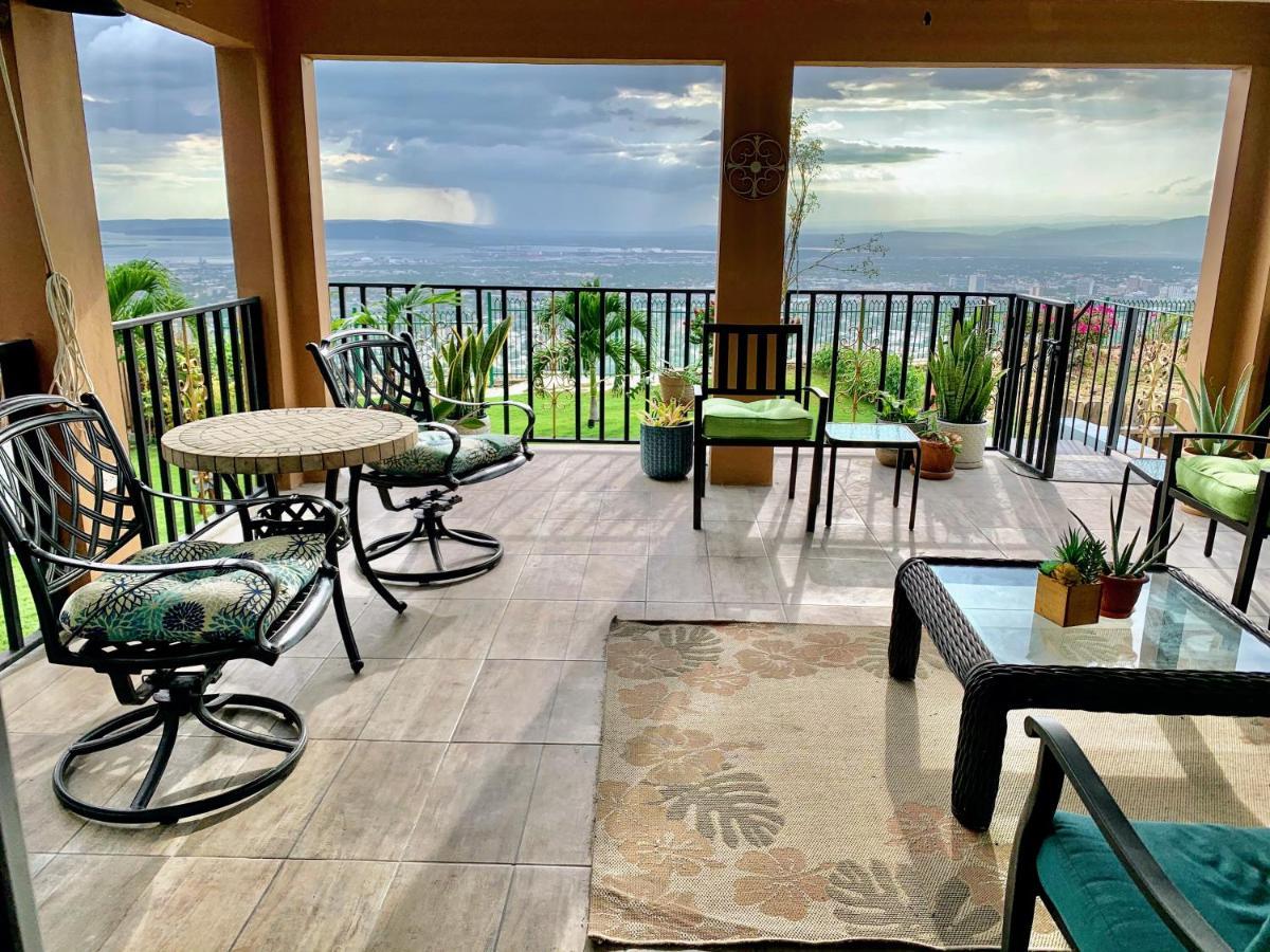Bella Vista Villa Kingston Bagian luar foto