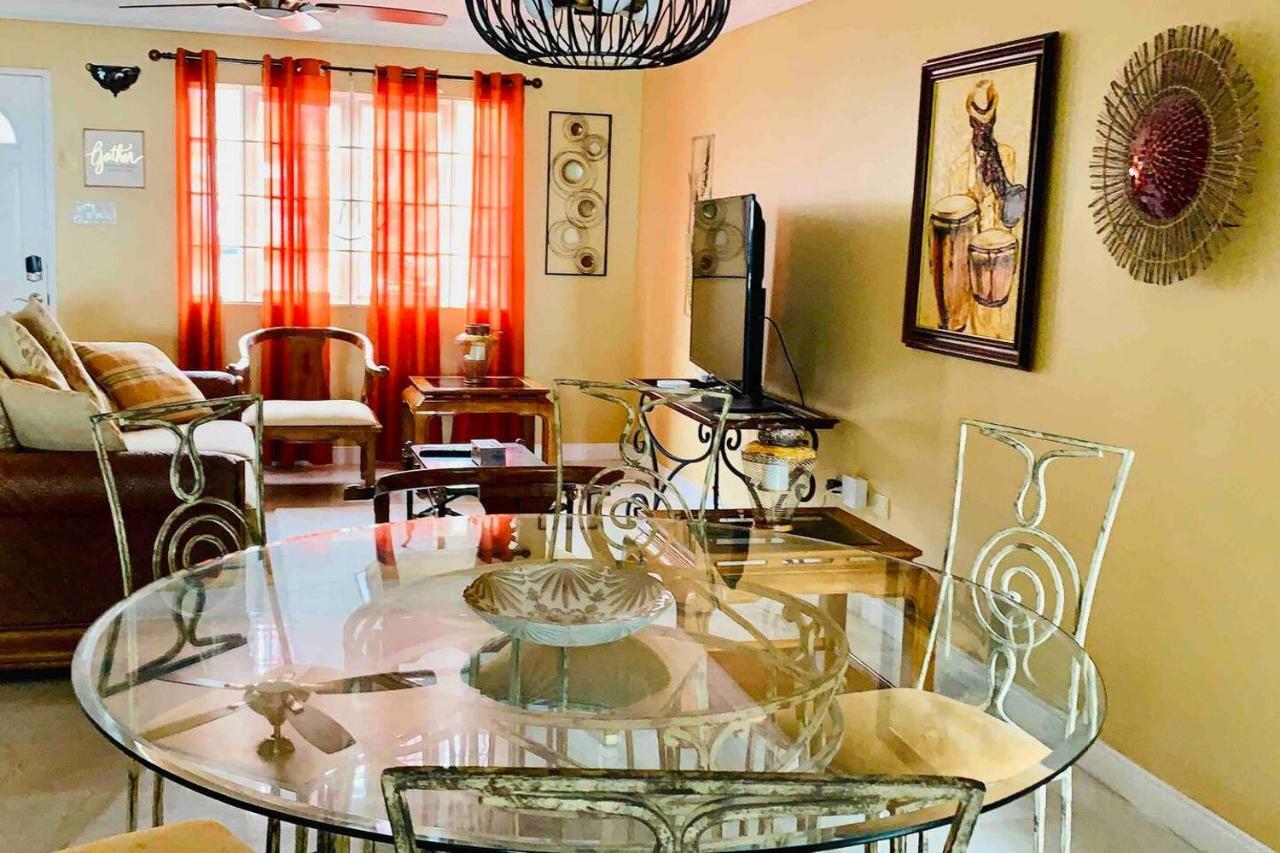 Bella Vista Villa Kingston Bagian luar foto