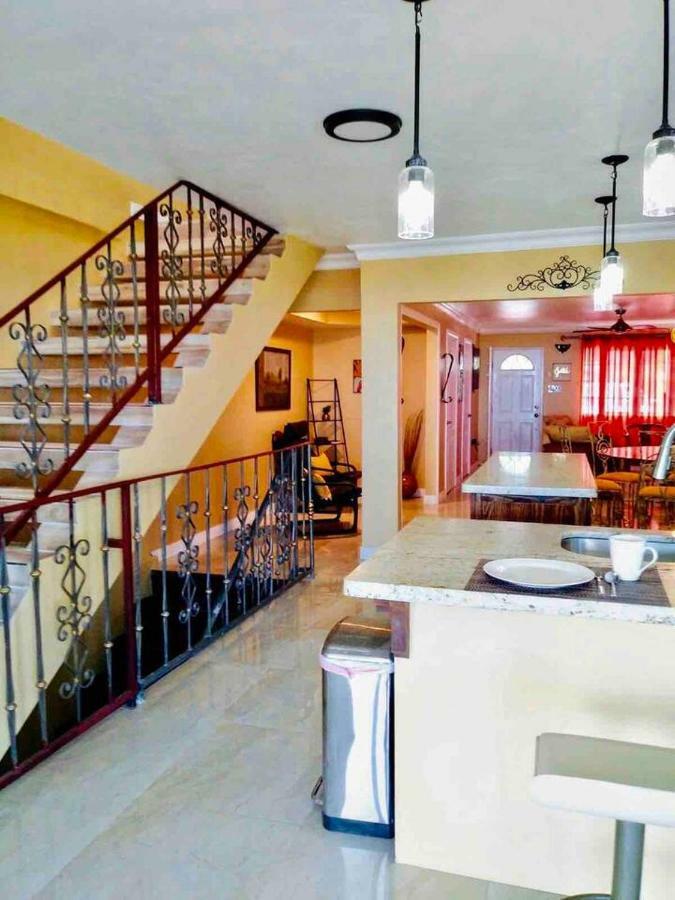 Bella Vista Villa Kingston Bagian luar foto