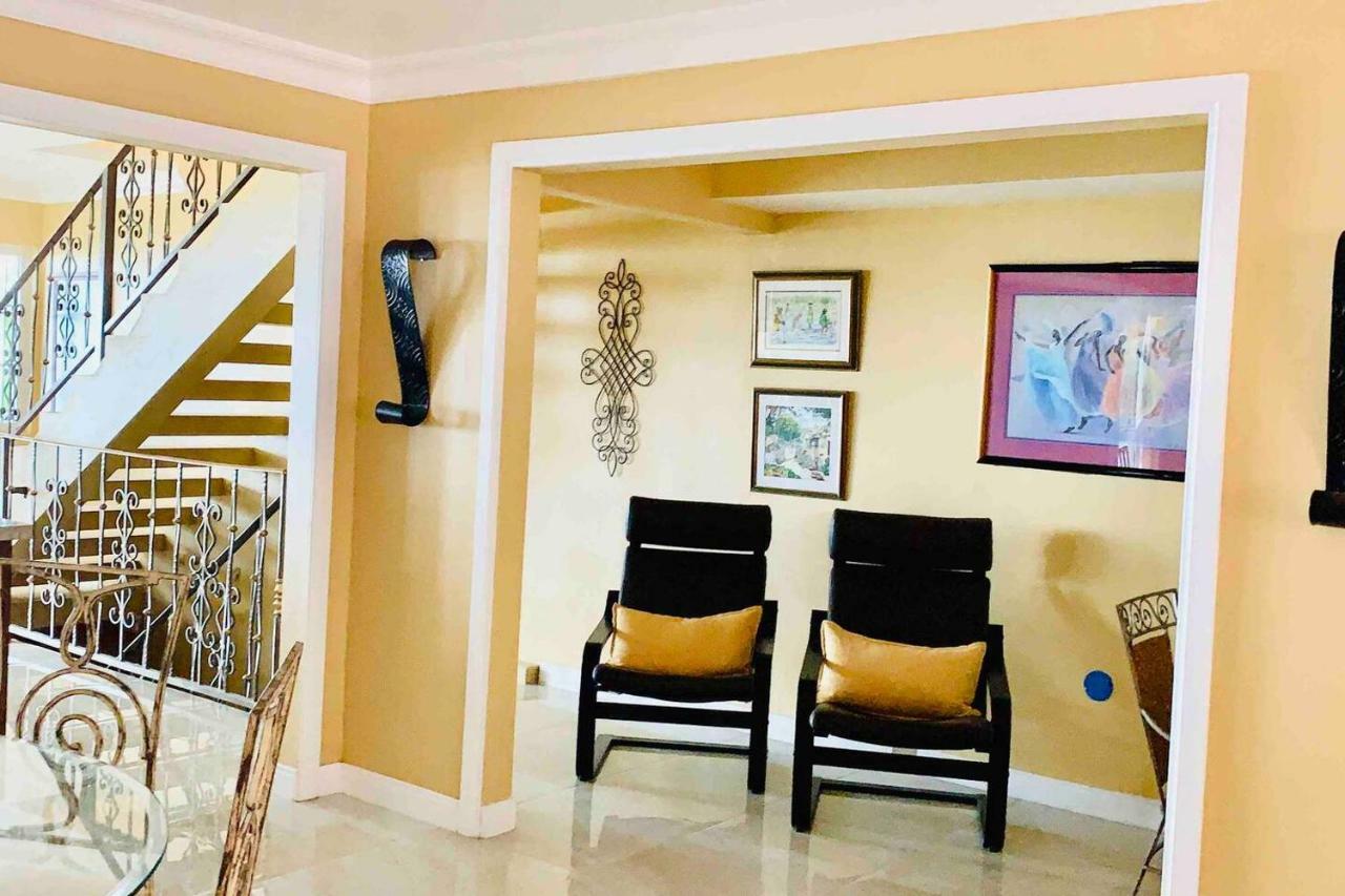 Bella Vista Villa Kingston Bagian luar foto